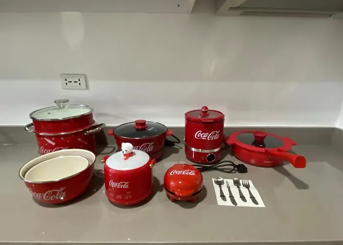 Moa For Family Trips & Getaways Kitchen-505 * Manila