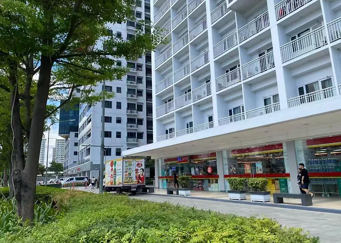 Moa For Family Trips & Getaways Kitchen-505 * Manila